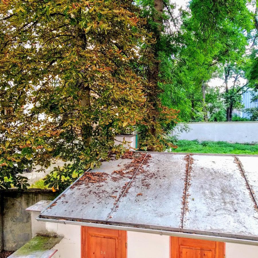 Apartment Sense Of Zizkov ปราก ภายนอก รูปภาพ